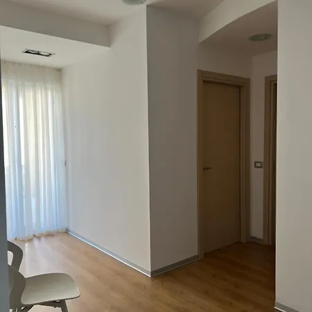 Queen's Super Apartmán Cirella
